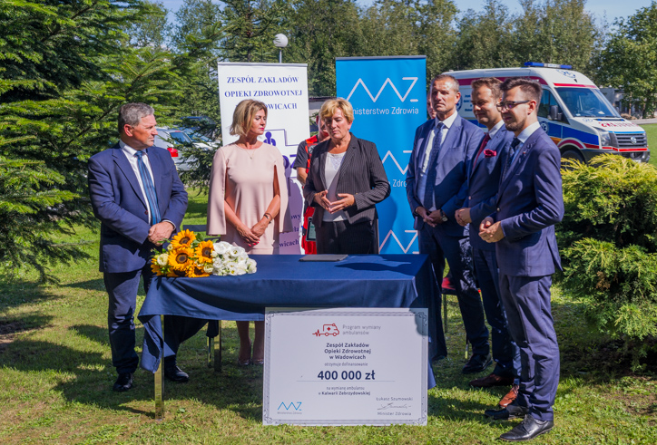 Kalwaria Zebrzydowska otrzymała z Ministerstwa Zdrowia 400 tys. zł na nową karetkę