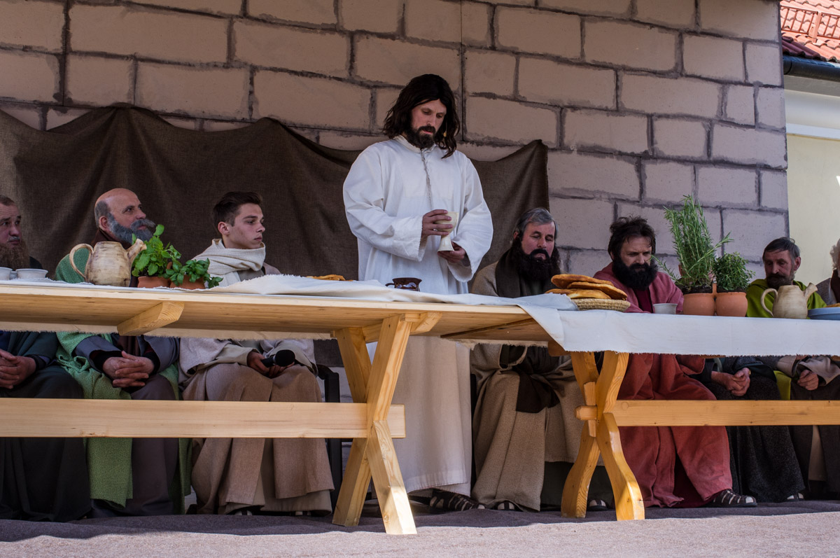 Misteria Kalwaryjskie – Wielki Czwartek – Ustanowienie Eucharystii i Pojmanie Pana Jezusa