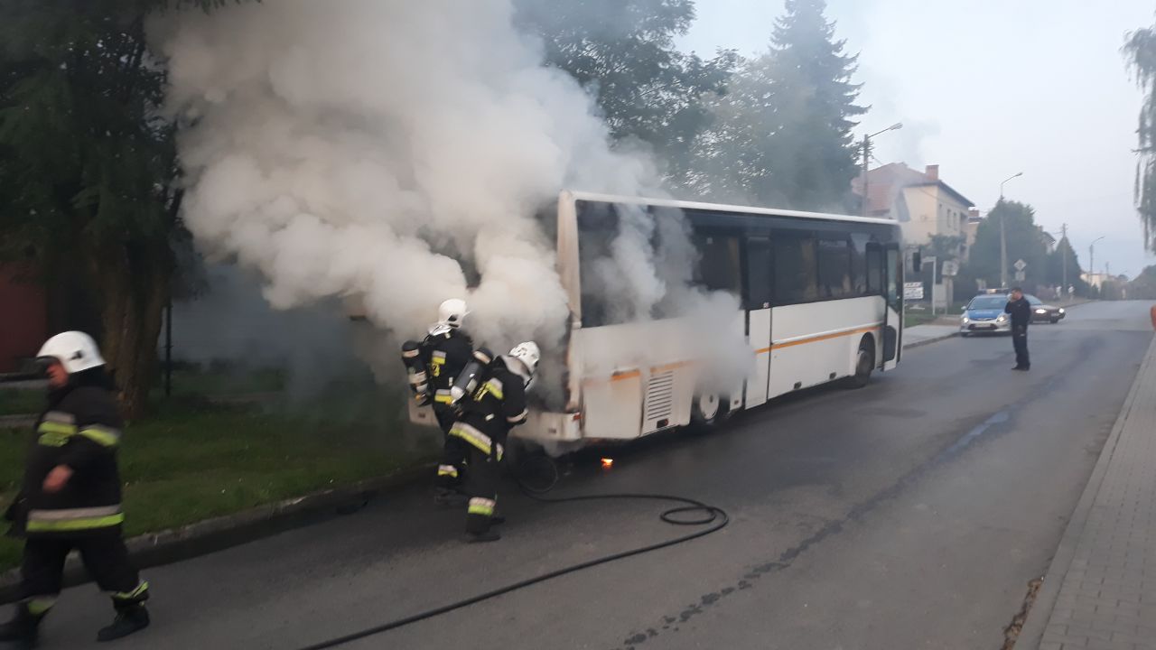 W Kalwarii na Al. Jana Pawła II zapalił się autobus