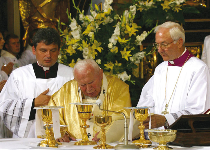 Nowe wydanie książki „Do Tronu Łaski…” z okazji 100 – lecia urodzin św. Jana Pawła II
