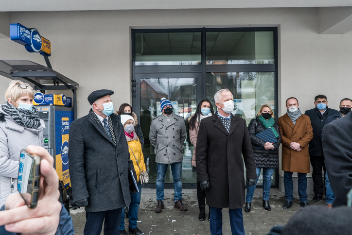 Trwa walka o aptekę w Kalwarii. Burmistrz zorganizował konferencję
