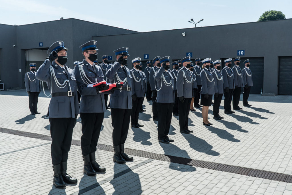 Podczas święta Policji awans otrzymało 2 policjantów z Komisariatu w Kalwarii Zebrzydowskiej