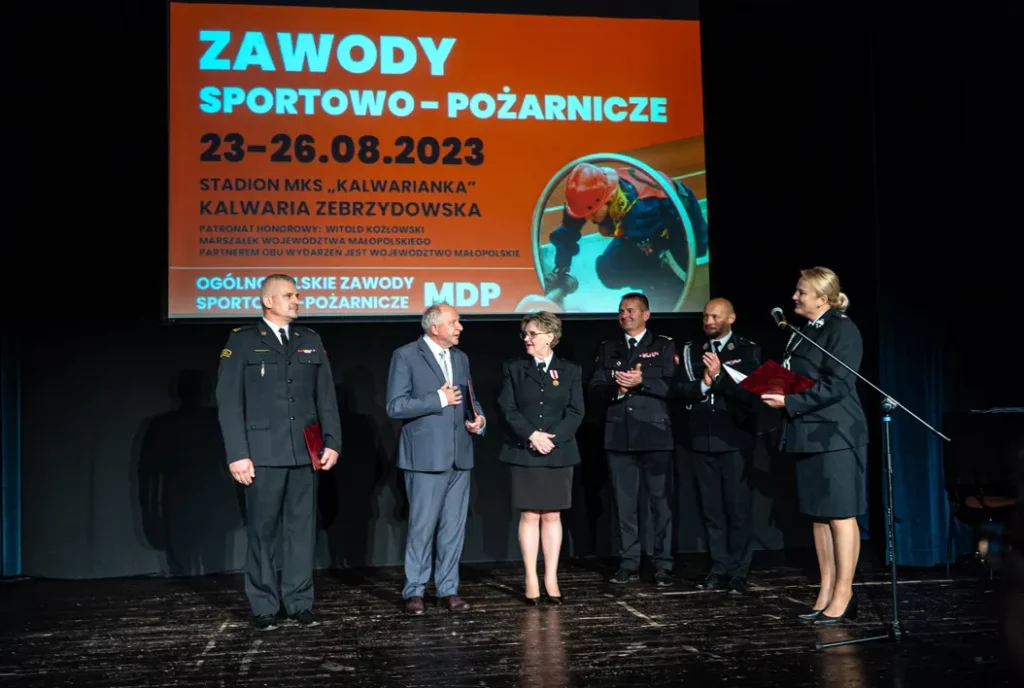 Gmina Kalwaria Zebrzydowska została Odznaczona brązowym Medalem za zasługi dla pożarnictwa