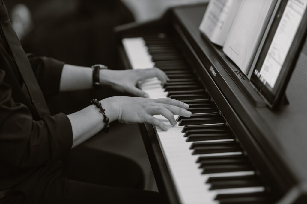 Koncert fortepianowy „Muzyka łączy serca” – 14 kwietnia 2024 w Kalwarii Zebrzydowskiej
