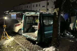 Nocny pożar auta w Kalwarii Zebrzydowskiej