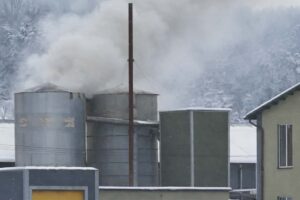 Pożar silosów w Zebrzydowicach